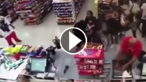 سيدات يخضن شجارا شرسا في محطة للوقود.. شاهدهن في الفيديو