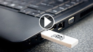 رصاصة الرحمة الالكترونية.. روسي يبتكر USB قادر على تدمير اي جهاز
