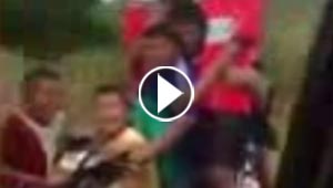 فيديو طريف.. 7 اطفال ورجل واحد على دراجة نارية