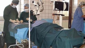 امرأة ترشق رجلا بمادة حمضية حارقة لرفضه الزواج منها