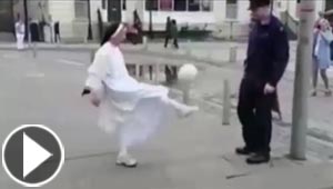 فيديو مثير.. راهبات تتمتع بمهارات عالية في كرة القدم