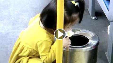 فيديو لطفلة صينية داخل حافلة يثير ضجة على مواقع التواصل