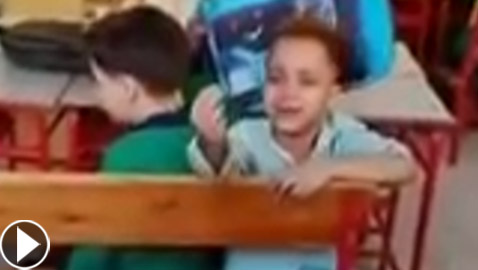 فيديو مضحك: طفل مصري يطلب من معلمته: عايز أنام ربع ساعة بس!