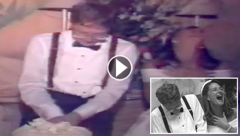 فيديو نادر وطريف لبيل غيتس يحاول تقطيع كعكة زفافه بأجزاء متساوية!